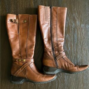 Clark’s Tall Square Toe Tall Boots - Size 8